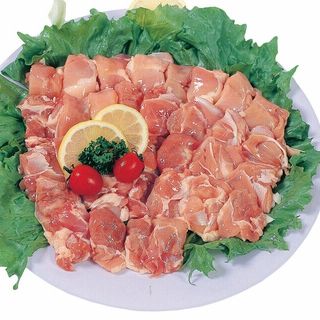 国産 若鶏モモ一口カット 100g当り