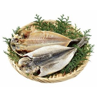 小田原・山安真あじ開き