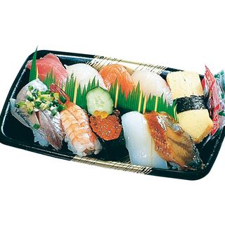 数量限定 イクラ入り 上にぎり寿司盛り合わせ 10貫入