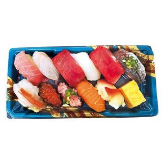 鮮魚寿司赤酢の中トロ入GYO寿司