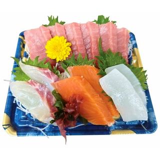 生まぐろを味わい尽くす刺身盛合せ