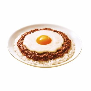 MOKUBAZA監修  とろ~っと卵黄ソースとチーズソースのキーマカレー