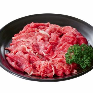 国産 牛モモ又はカタ切り落とし 100g当り