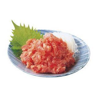 粗挽きまぐろたたき