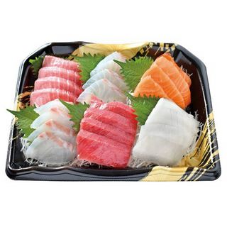刺身盛合せ(中トロ入)
