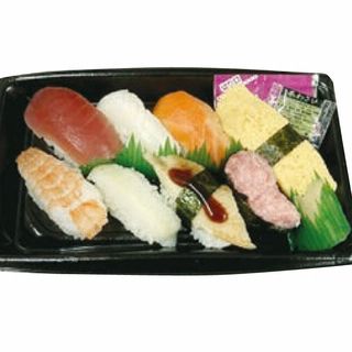 得々にぎり寿司