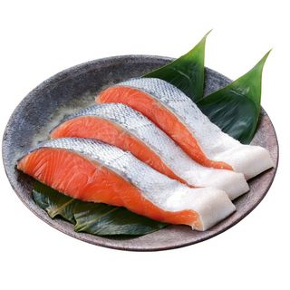 チリ産 塩銀サケ切身 100g当り