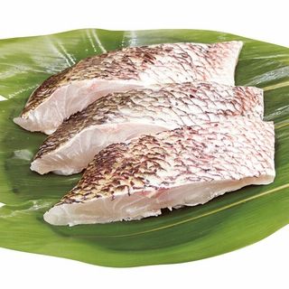 鯛切身 100g当り
